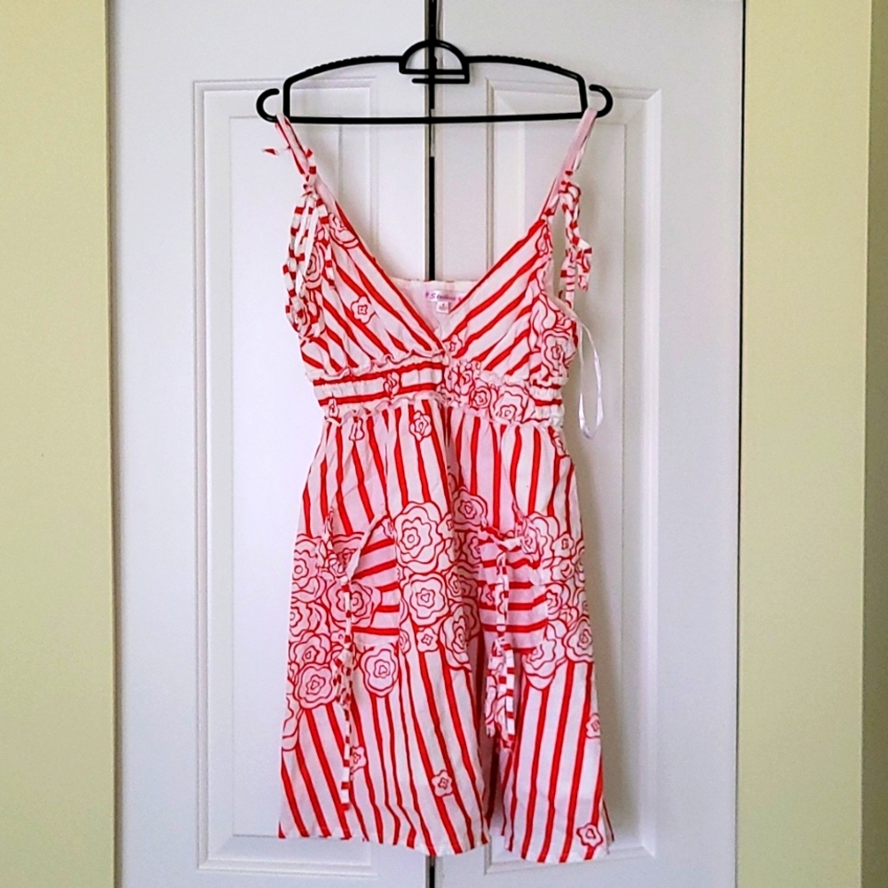 Summer vintage Size 8 dress